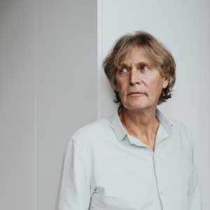 Designer Wim Segers ontvangt Henry van de Velde Lifetime Achievement Award 2022