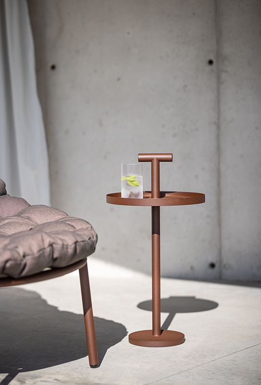albus side table