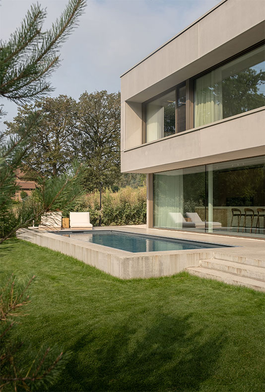 house bl