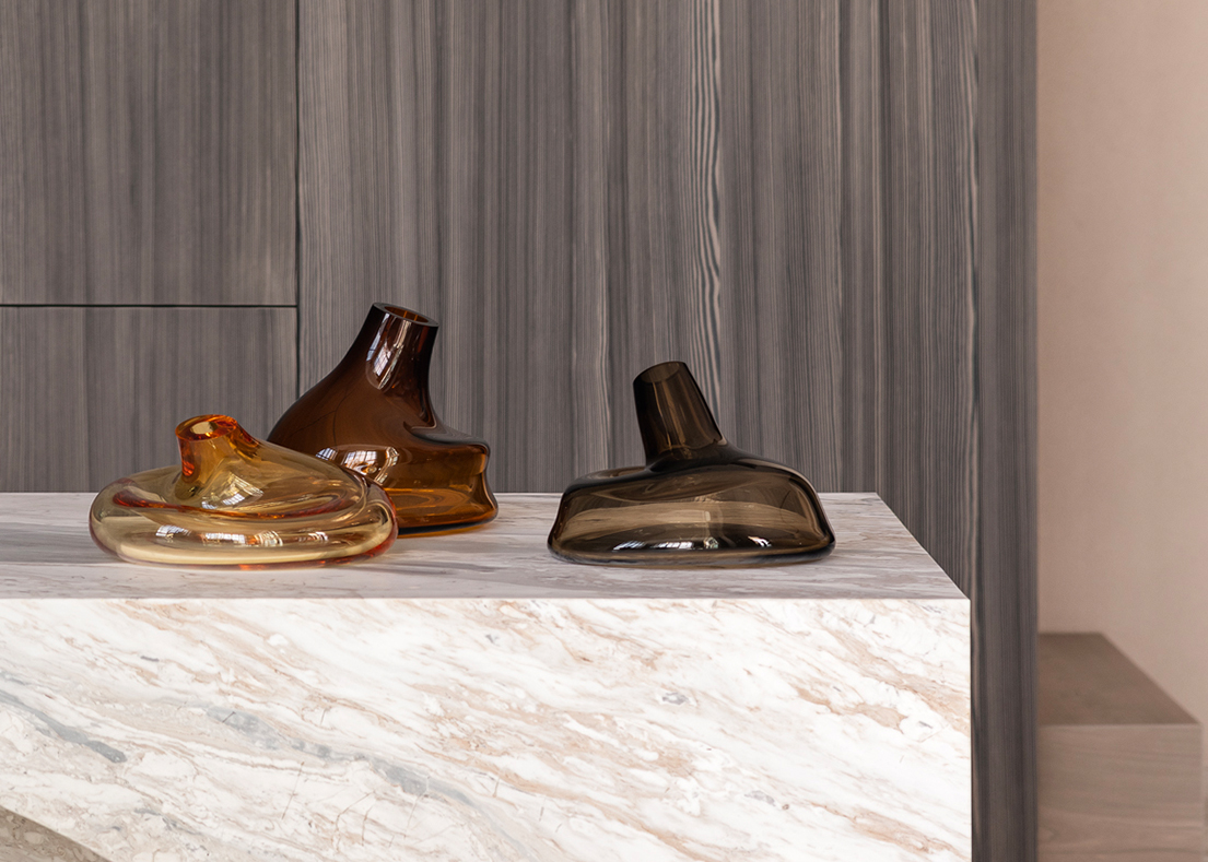 morphosis vase