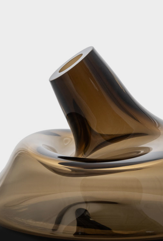 morphosis vase