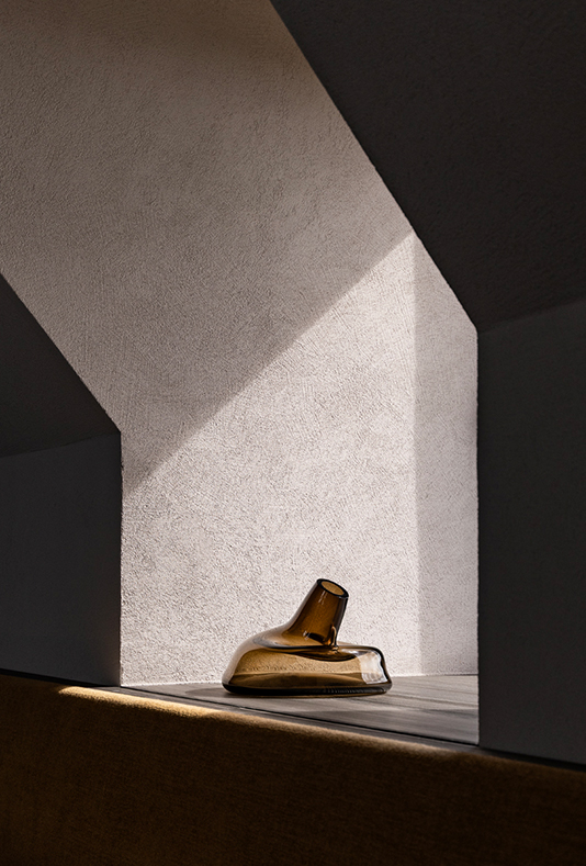 morphosis vase